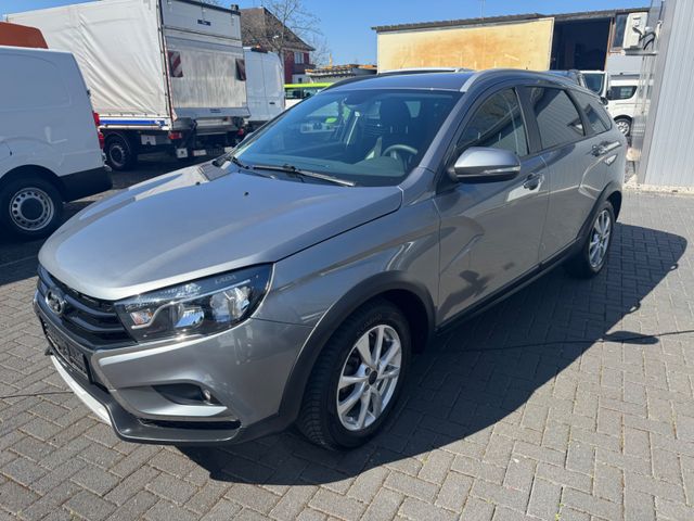 Lada Vesta 1.6 SW CROSS/Klimaaut/Temp/Navi/Kamera/