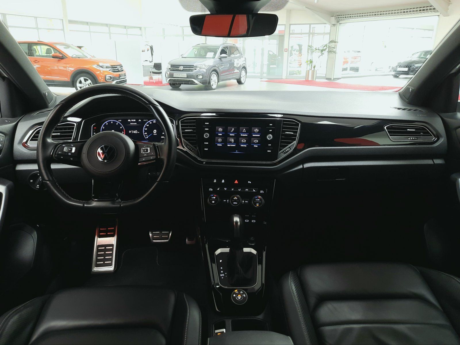 Fahrzeugabbildung Volkswagen T-Roc R 4Motion DSG *AHK*Cam*Navi*App-Con*Assist