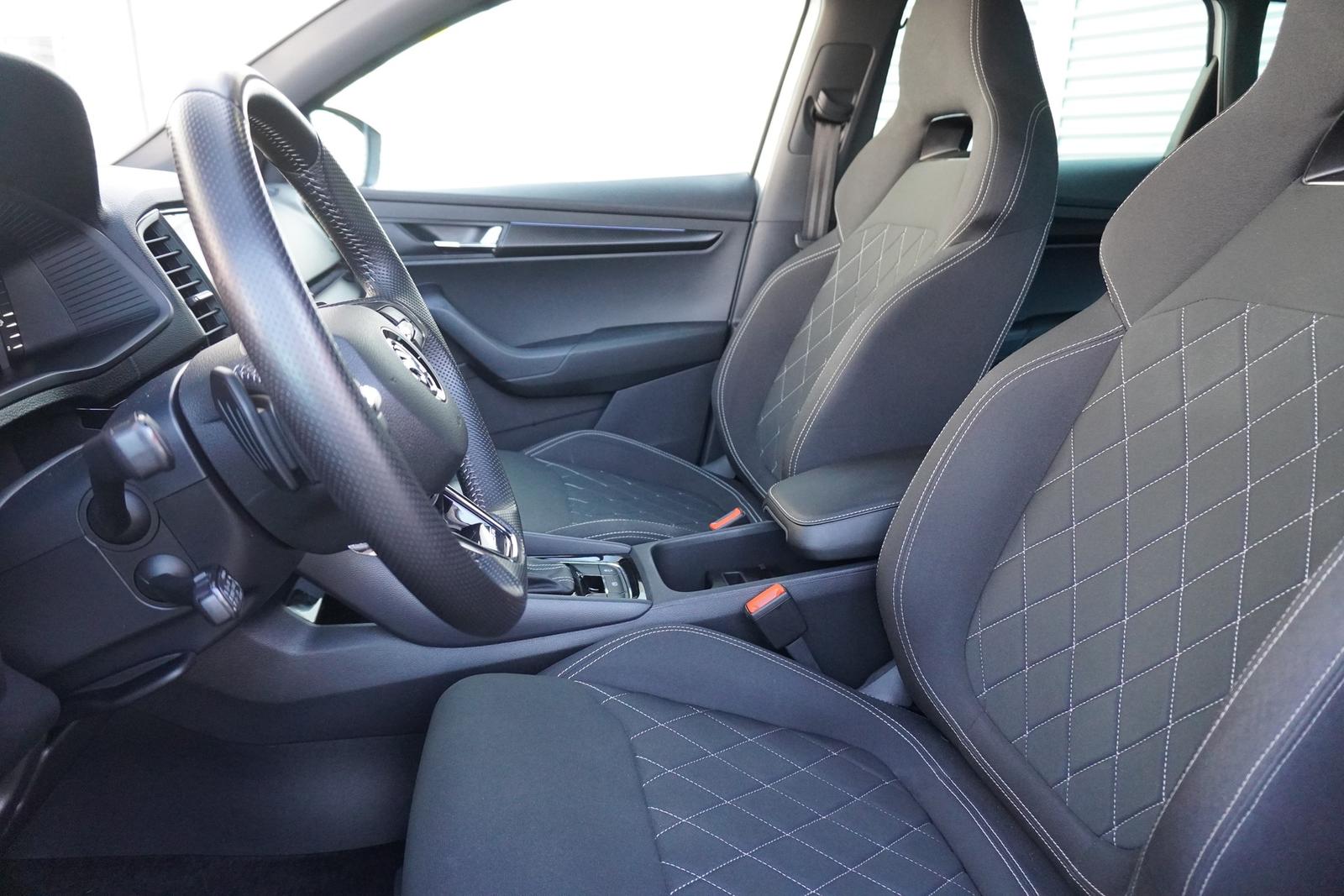 Skoda Karoq 1.5 TSI DSG Sportline LED Navi Kamera