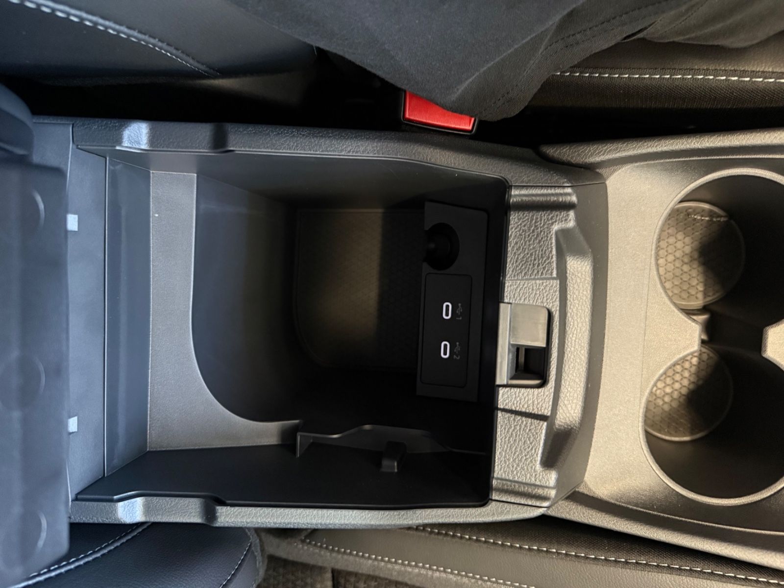 Fahrzeugabbildung Nissan Qashqai N-Connecta MHEV MT - Winter-,Komfort-Pa.