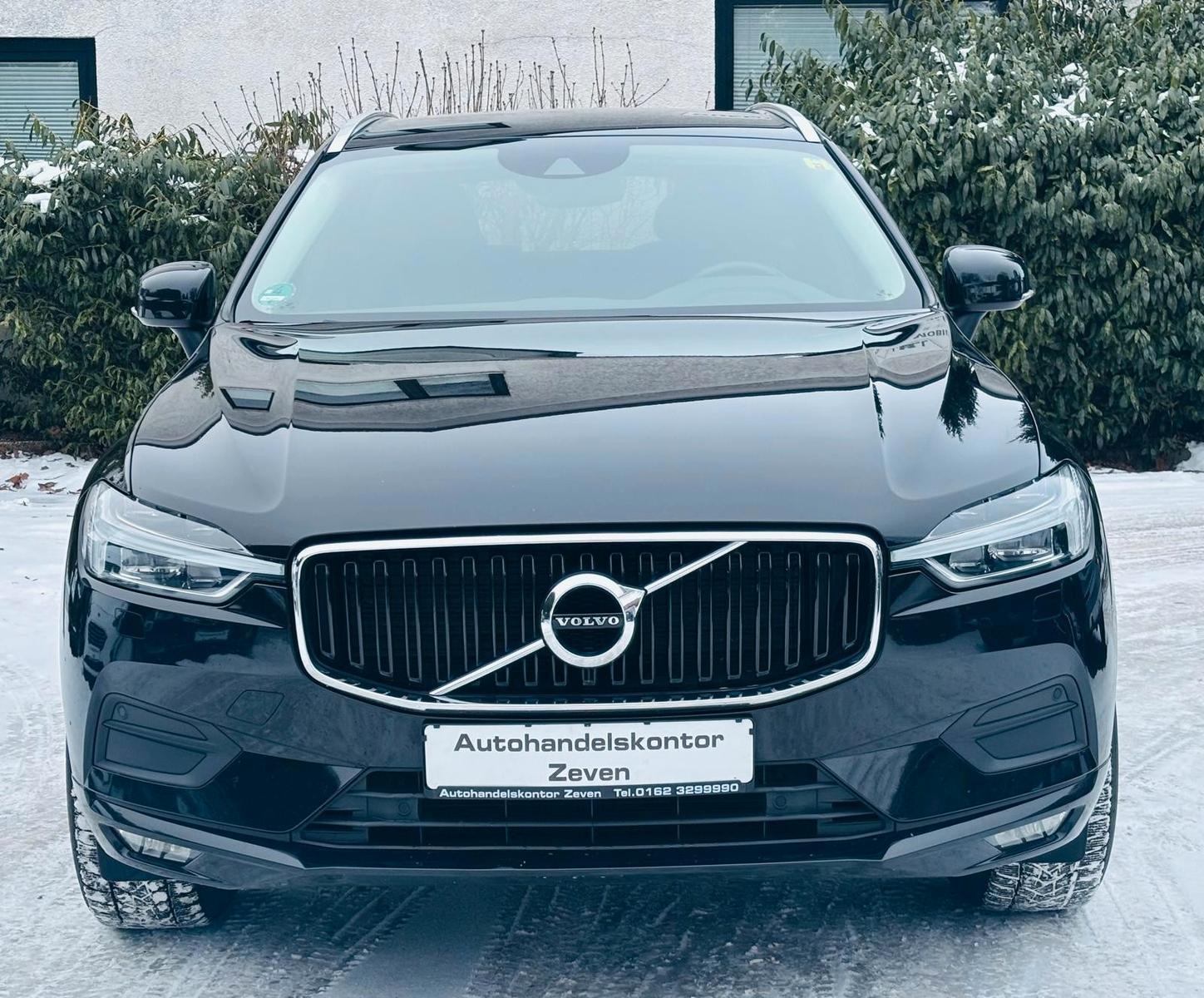 Volvo XC 60  Momentum Pro AWD/LED/SHZ/Navi/AHK