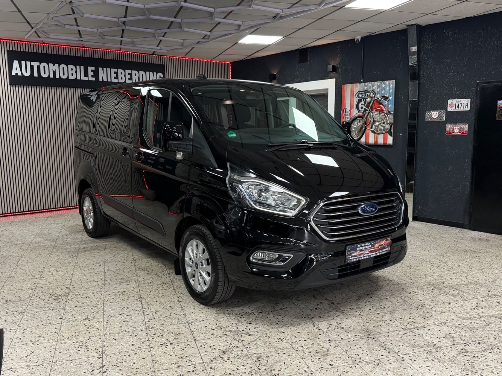 Ford Tourneo Custom Trend 2.0 EcoBlue TDCI 8Sitzer