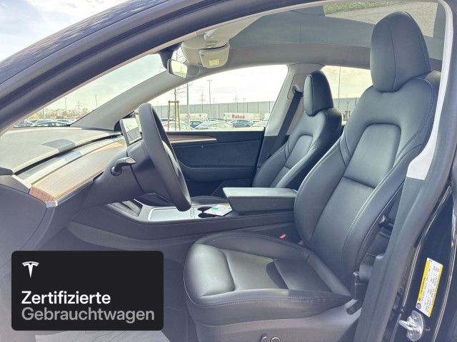 Tesla Model Y Long Range AWD foto 10