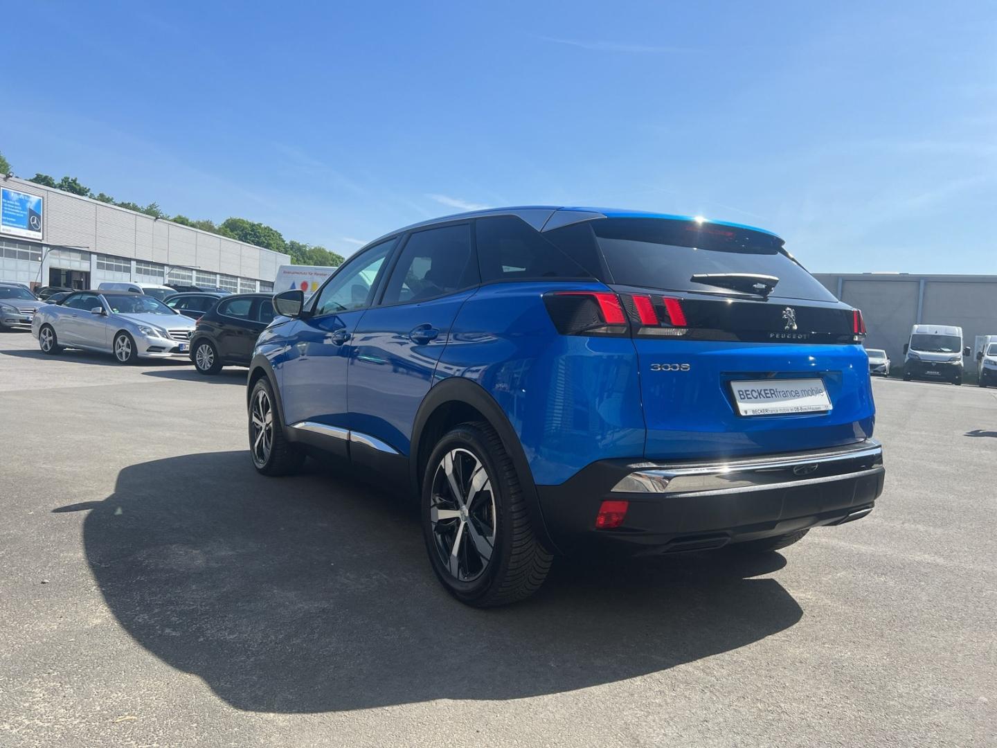 Peugeot 3008 Allure 130 EU6d *Navi*Sitzheizung*Klima*Key