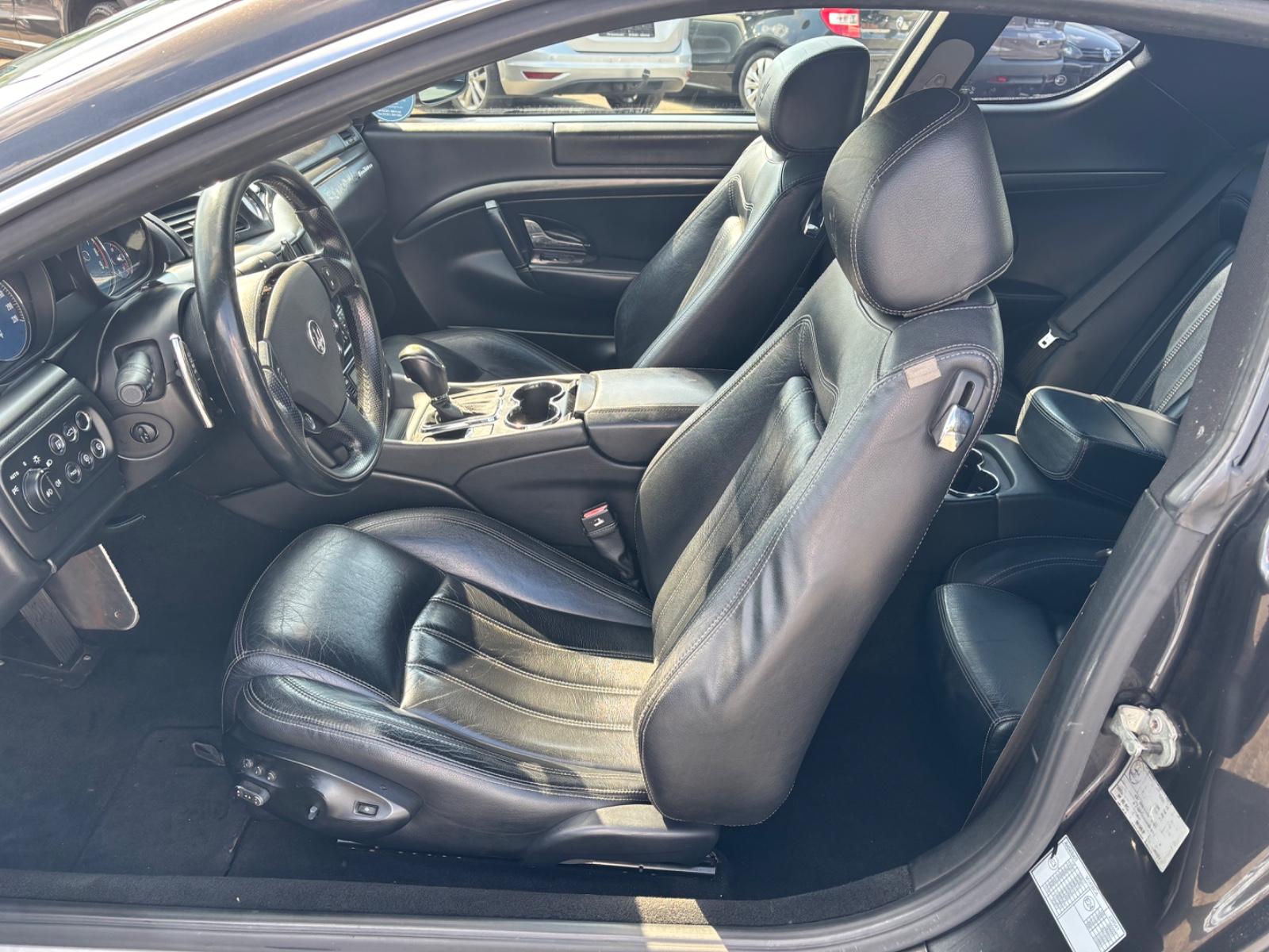 Maserati GranTurismo 4.2 V8 | 405 ch | BVA | Essence | 144 258 km | 21 999 € | 01/2008 | Cuir Poltrona Frau | Sièges chauffants | GPS | Xénon