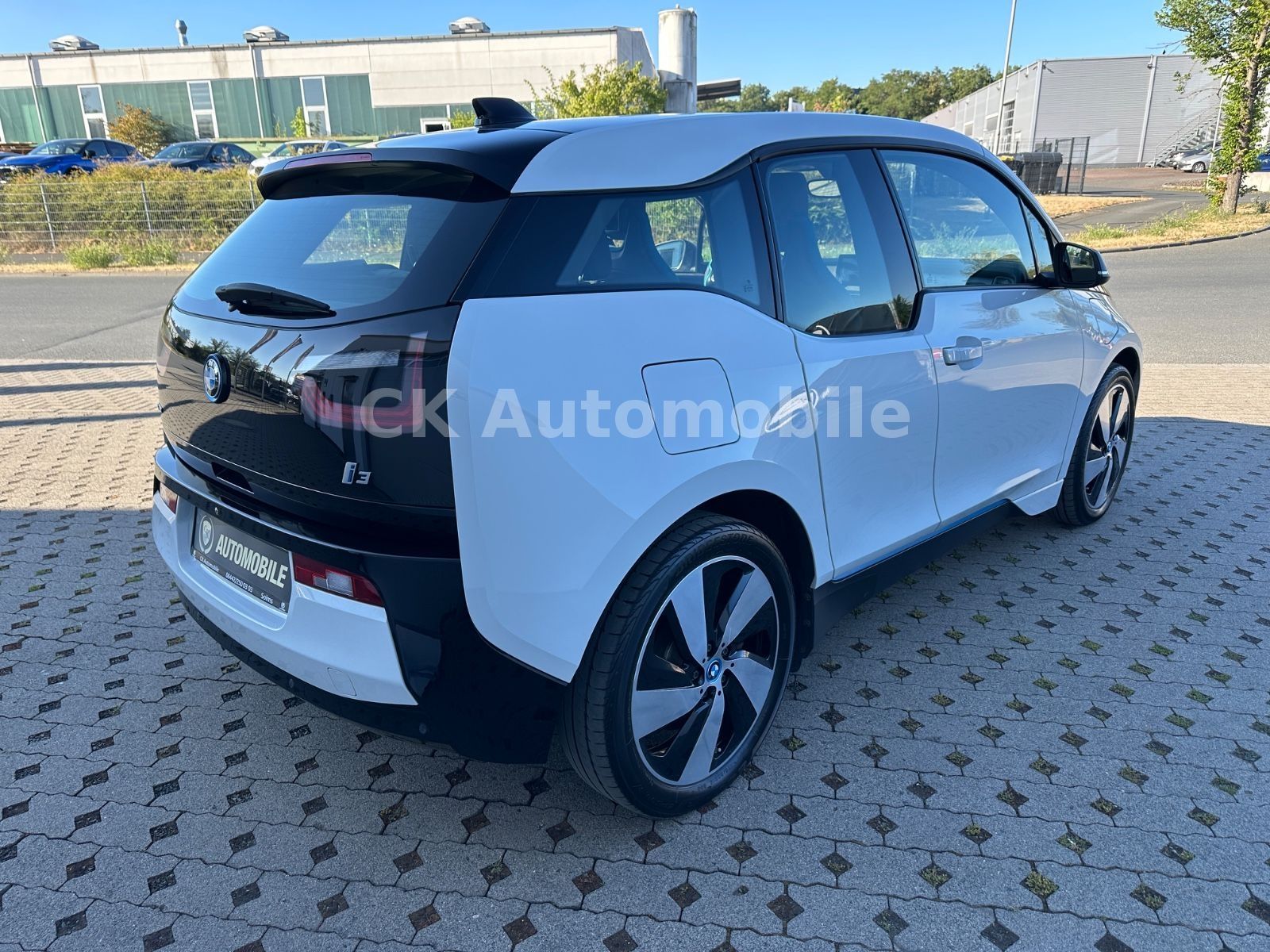 Fahrzeugabbildung BMW i3 REX Hybrid Range Extender/Defekt