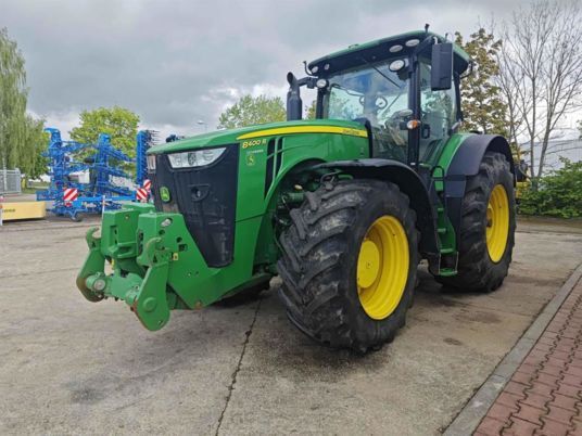 John Deere 8400R