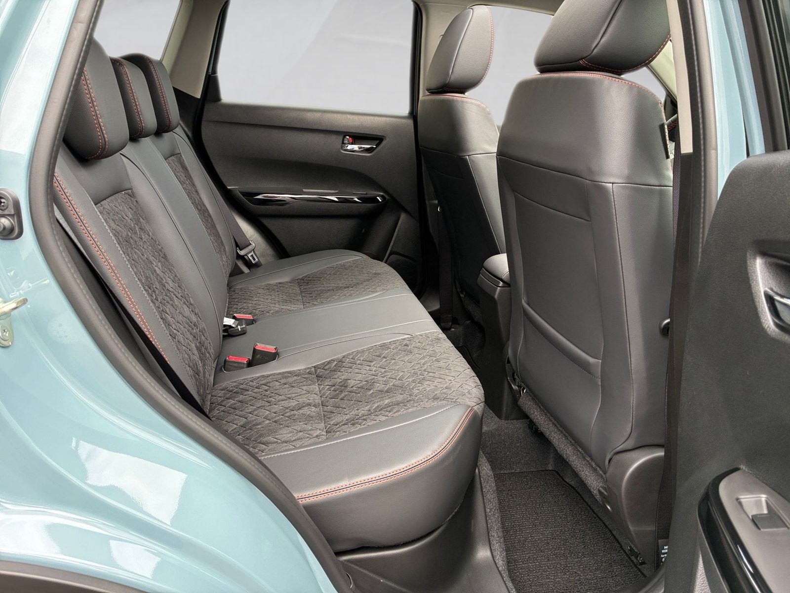 Fahrzeugabbildung Suzuki Vitara 1.4 4x2 Comfort+ X-Ite,Pano,Navi,Kamera