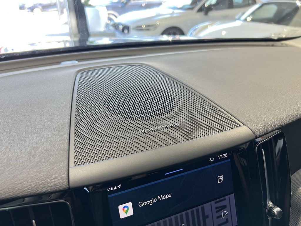 Volvo XC60 T6 Plus Dark Recharge AWD ACC Pano H/K LED