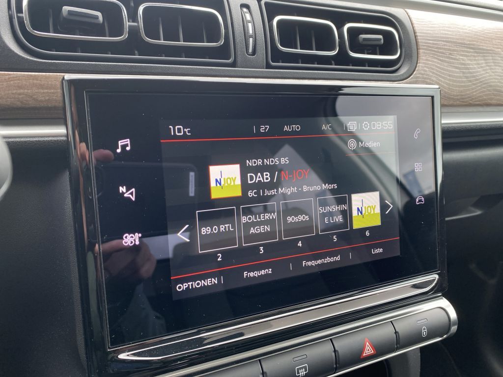 Fahrzeugabbildung Citroën C3 PT 83 S&S MAX *Sitzh*Navi*Cam*Carplay*Touch*