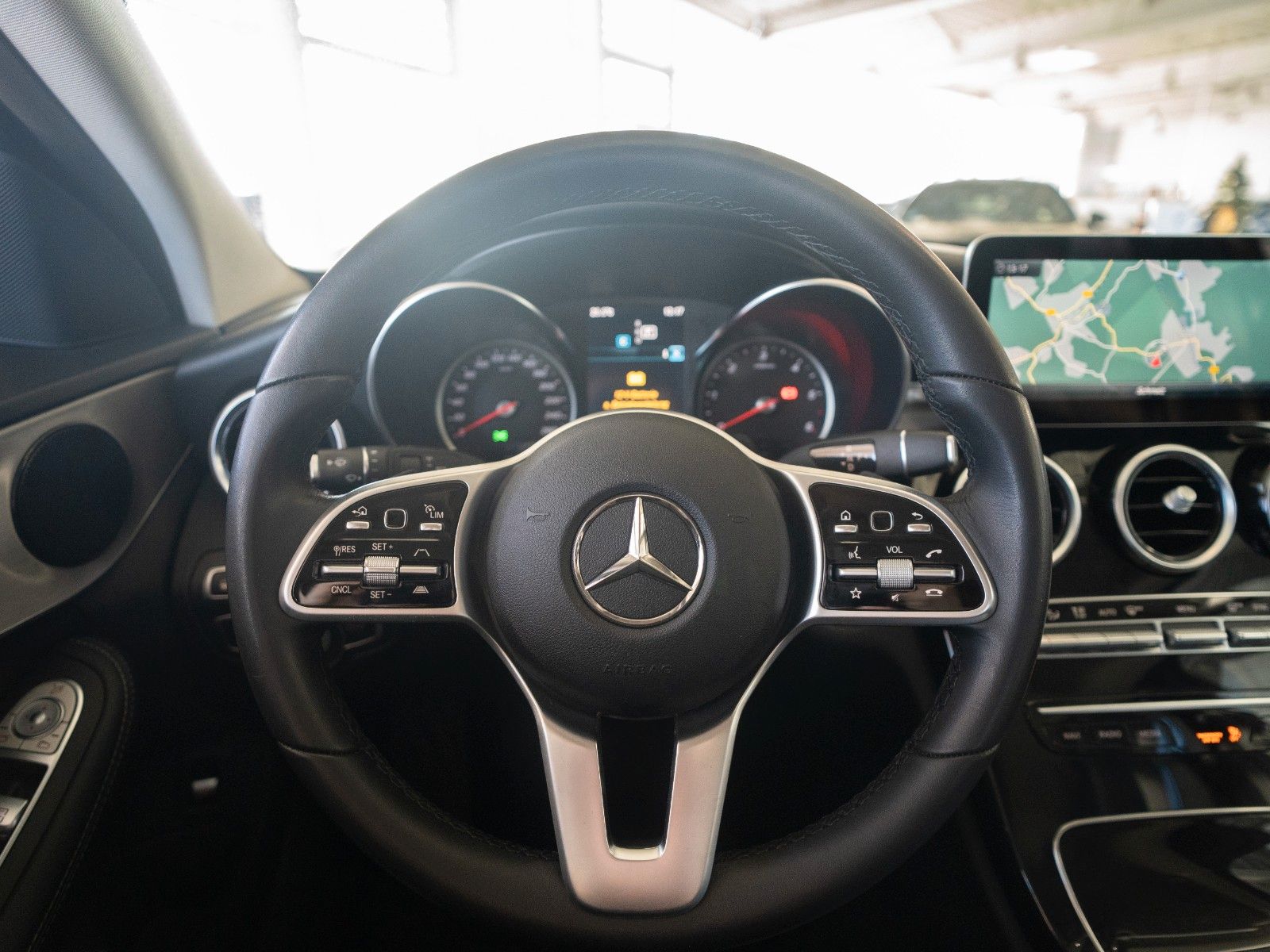 Fahrzeugabbildung Mercedes-Benz C 220 4Matic /AUTOM./LED/KAMERA/NAVI/KEYFREE