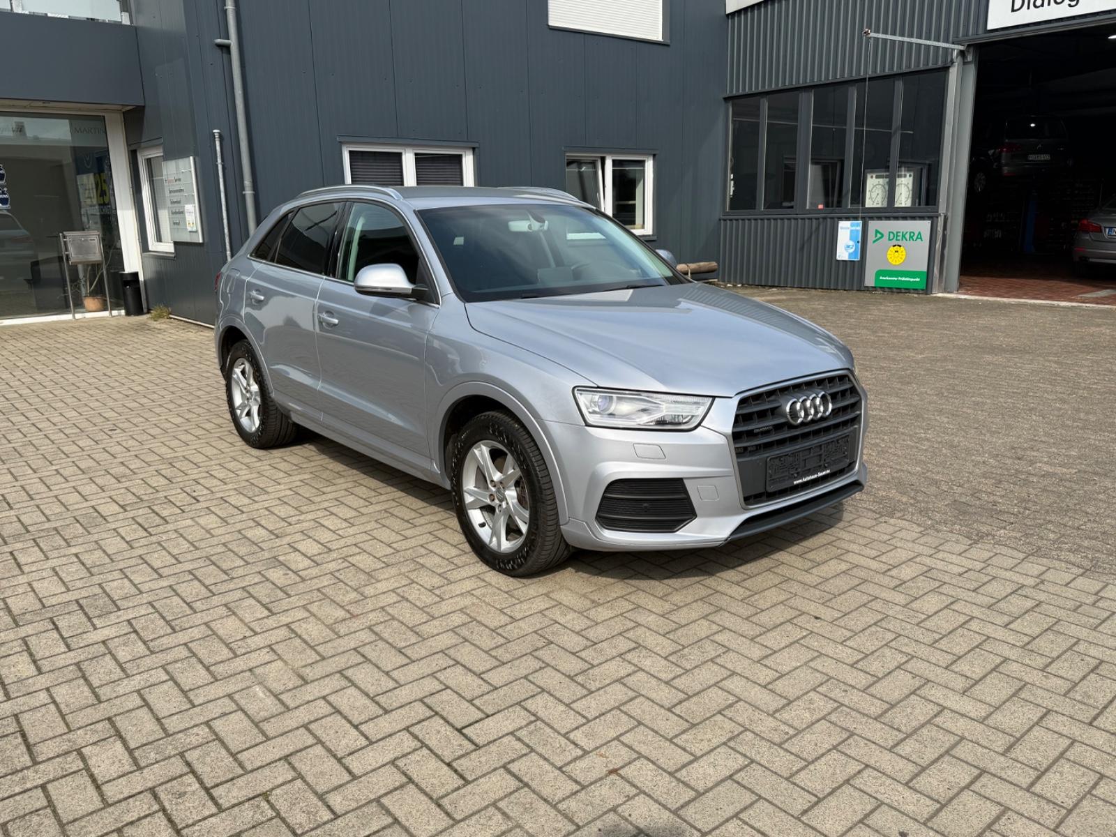 Audi Q3 design quattro DSG/BI-XENON/AHK