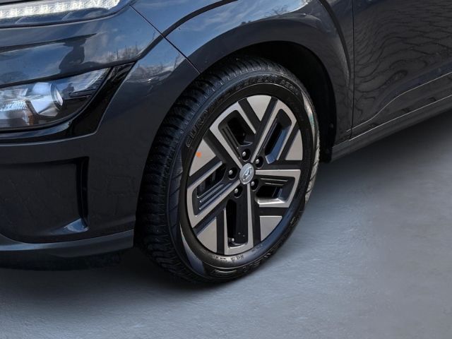 Fahrzeugabbildung Hyundai KONA Select Elektro 2WD +KLIMA+RFK+SHZ+CARPLAY+U