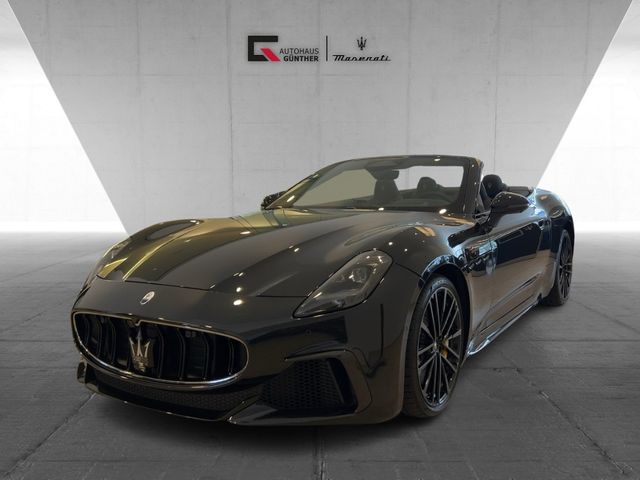 Maserati GranCabrio Trofeo MY24 AWD V6 550PS - ALL BLACK 