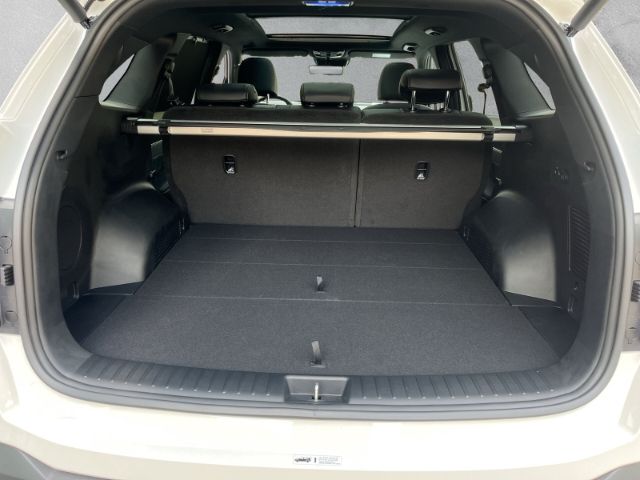 Fahrzeugabbildung Kia Sorento PE PLATINUM 4WD PLUG-IN HYBRID 1.6 T-GDI