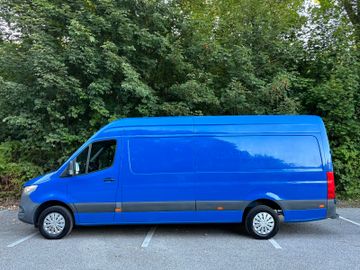 Mercedes Sprinter - 2