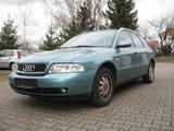 Audi A4 2.4 V6 Avant - Audi A4 aus 2000: Kombi