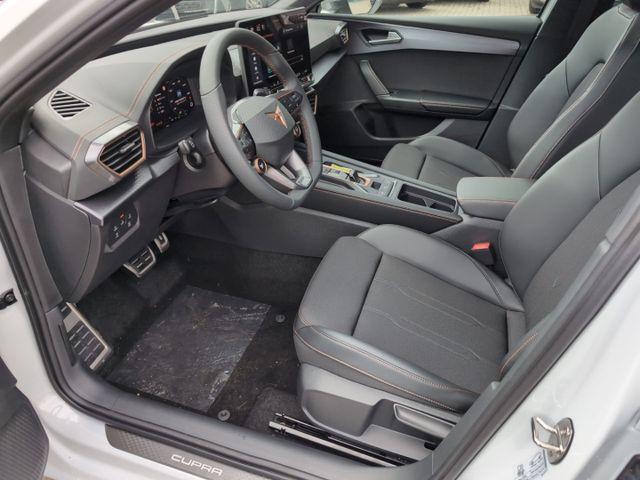 Leon ST / UPE: 50.650,- € / 1.5 e-HYBRID EDGE AH