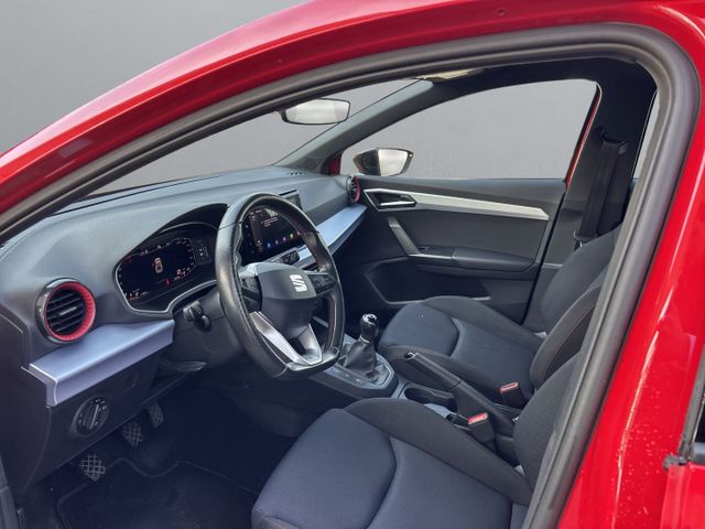 Ibiza FR *Black Edition Navi LED Apple CarPlay*