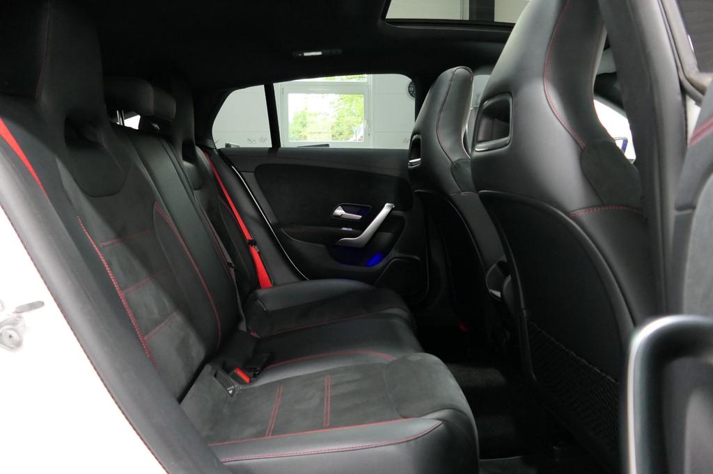 Mercedes-Benz CLA 45 AMG Shooting Brake