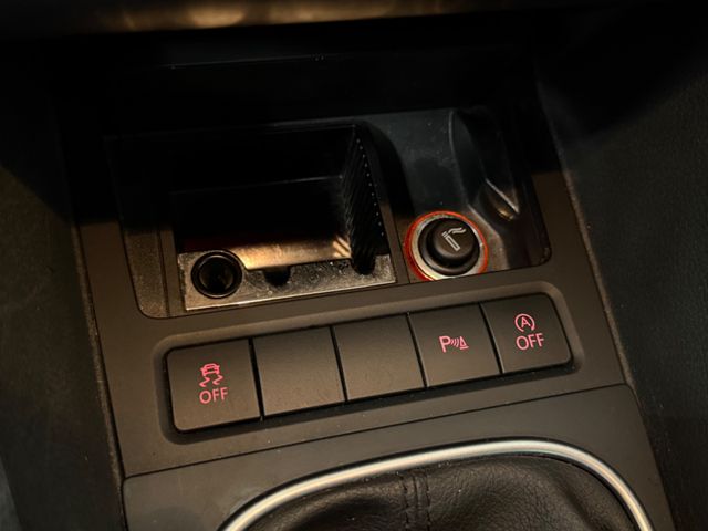 Volkswagen Golf VI Variant BM/ 1.H / 93t.KM/ PANO/ NAVI/ Volkswagen Golf VI Variant BM/ 1.H / 93t.KM/ PANO/ NAVI/