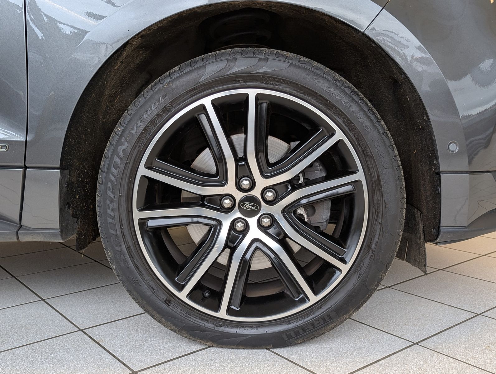 FORD Edge ST-Line 4x4 Pano Standheizung B&O AHK - Image 10