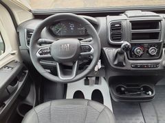 Adria Twin 640 SGX 60 Y Edition, Automatik