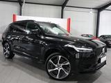 Volvo XC90 T8 P-HEV AWD EXPRESSION R-DESIGN / 7-SITZER - Volvo XC90 mit Hybrid-Antrieb