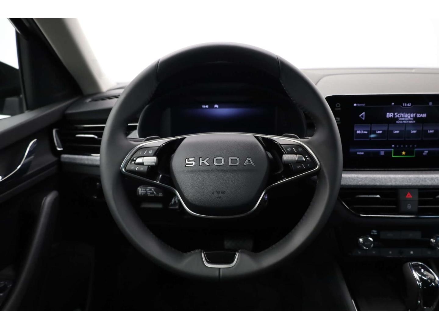 Skoda Kamiq 1.0 TSI Tour, миниатюра 8