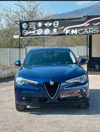 Alfa-Romeo Stelvio - 1