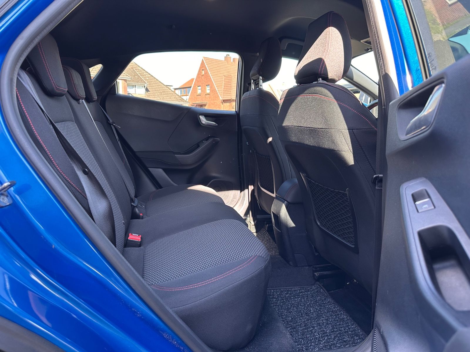 Fahrzeugabbildung Ford Puma ST-Line 1.0 EB DCT LED/Navi/APP/SHZG