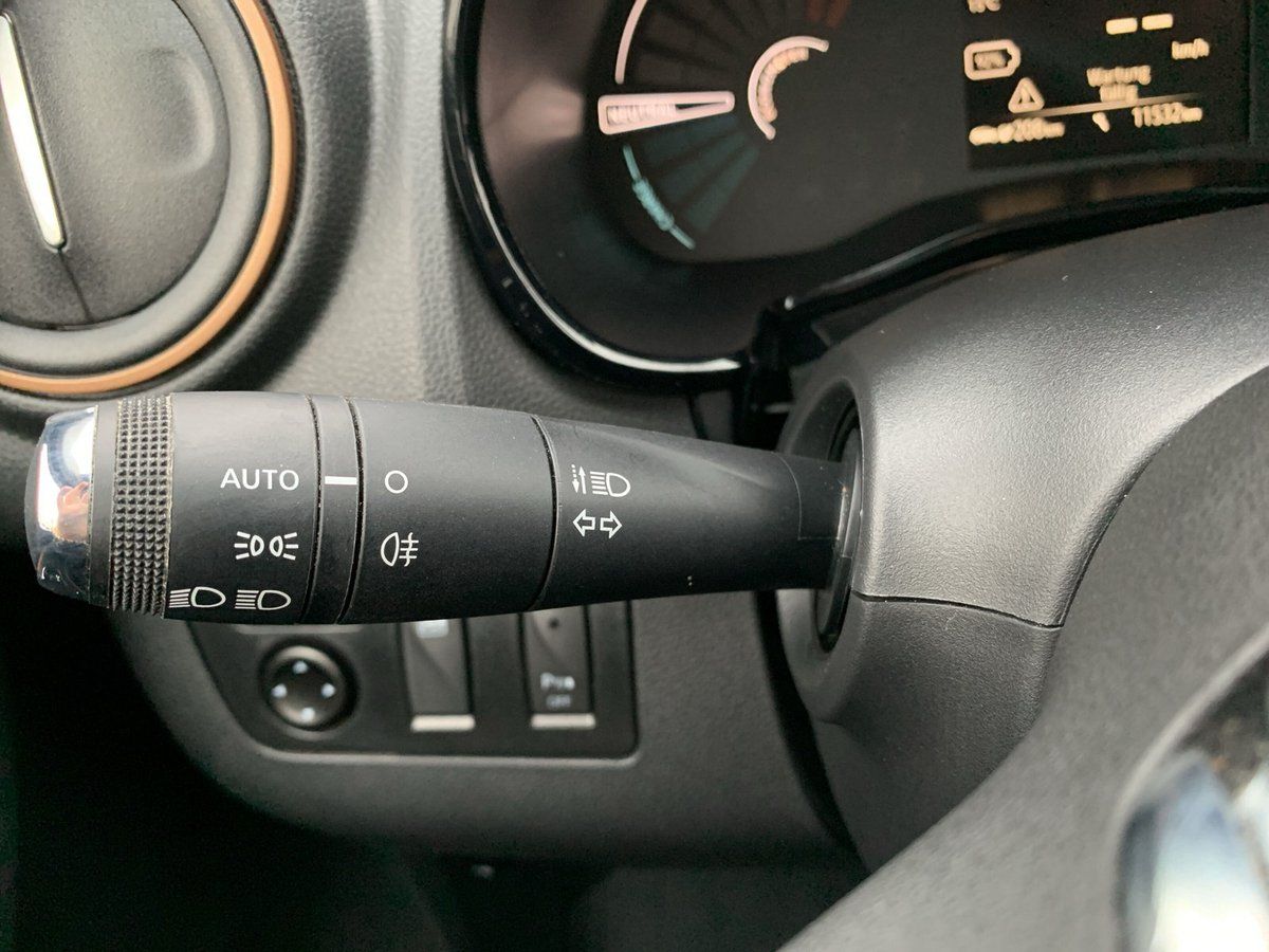 Dacia Spring - Bild 22