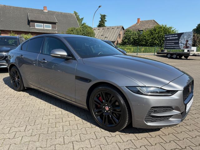 Fahrzeugabbildung Jaguar XE D180 Black+1.Hand+Leder+360°+ACC+Schiebedach