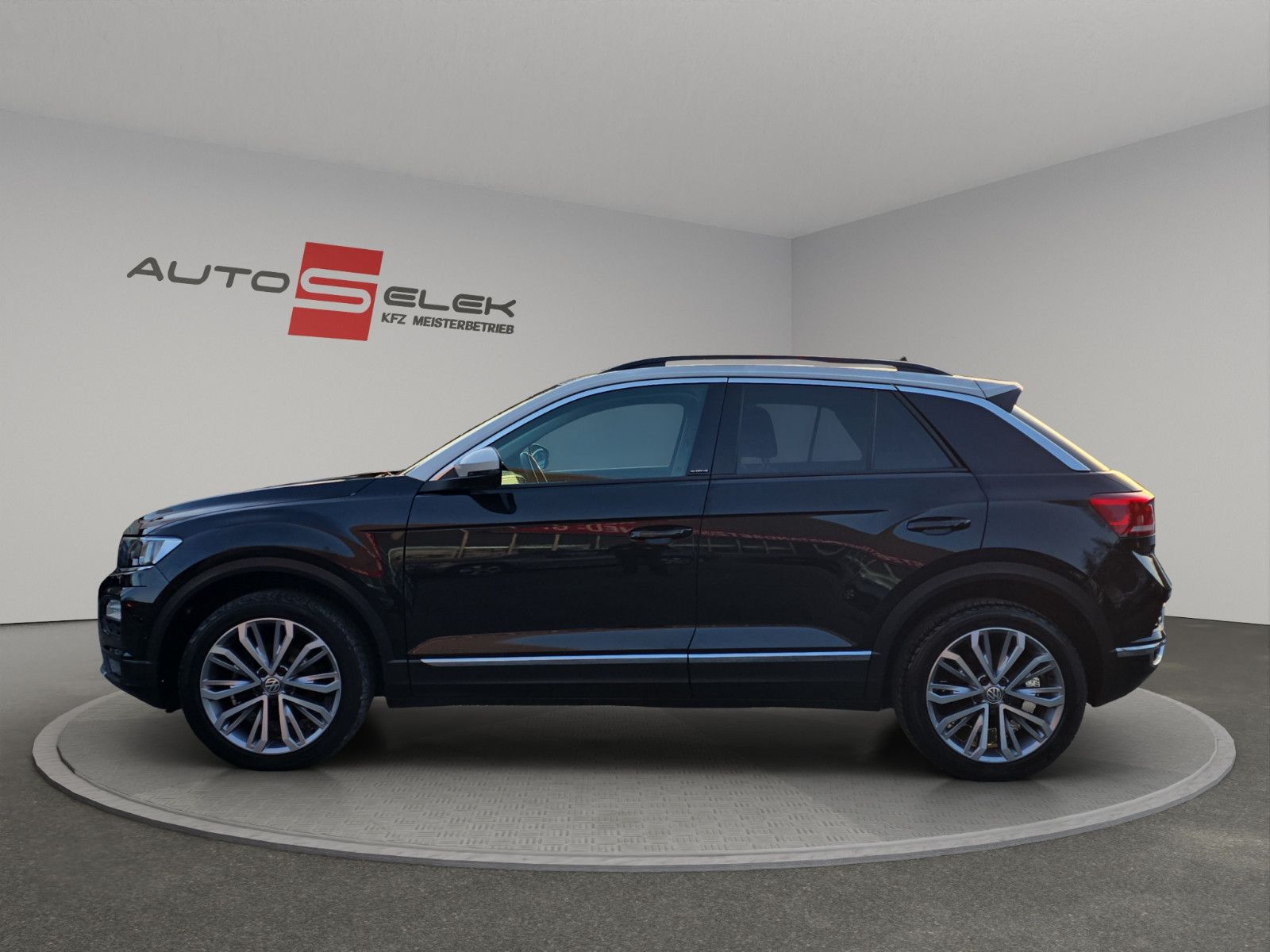 Fahrzeugabbildung Volkswagen T-Roc IQ.DRIVE AUS 1.HAND TOP ZUSTAND
