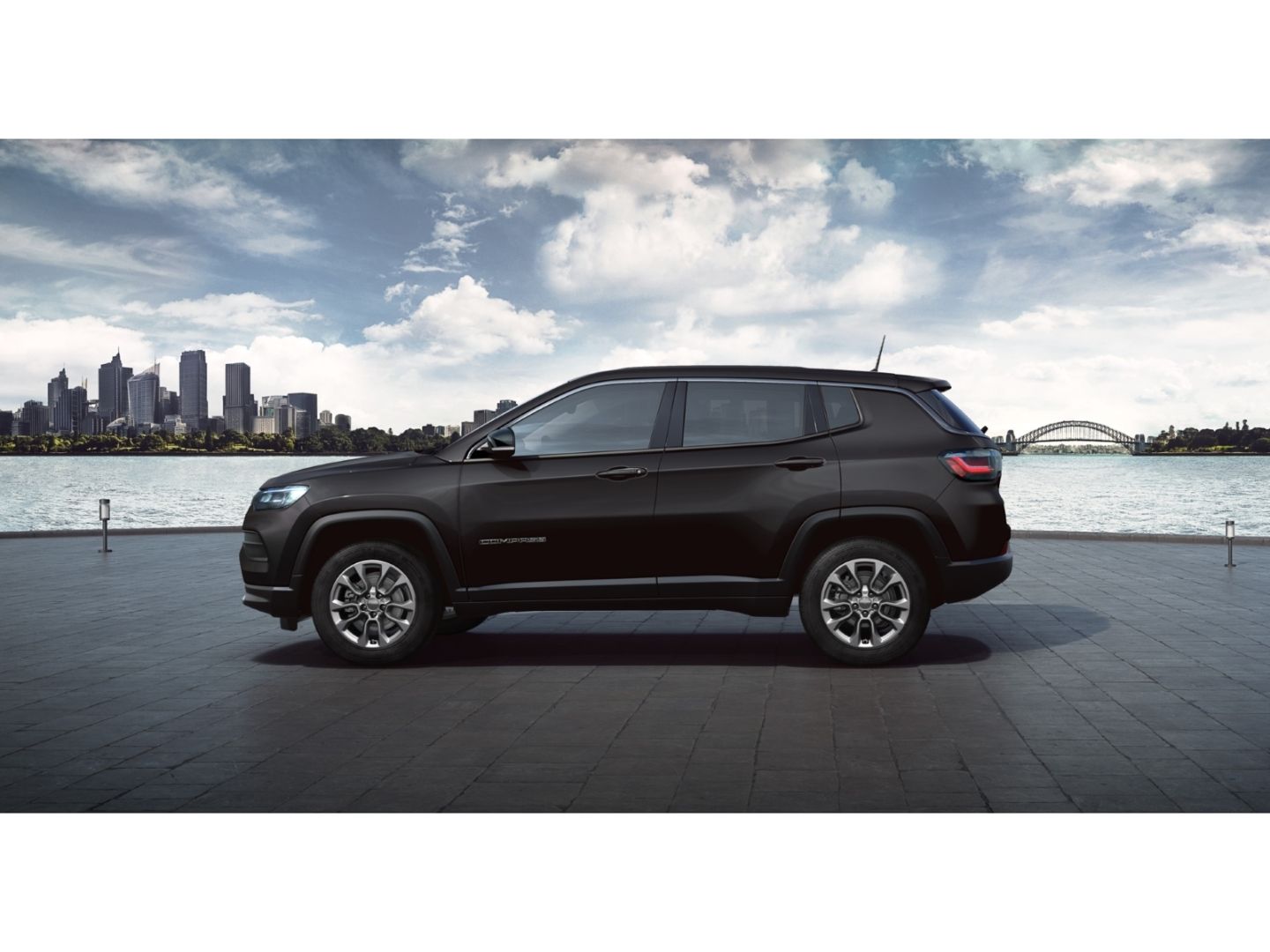 Fahrzeugabbildung Jeep Compass E-Hybrid 1.5 Altitude Mild Hybrid