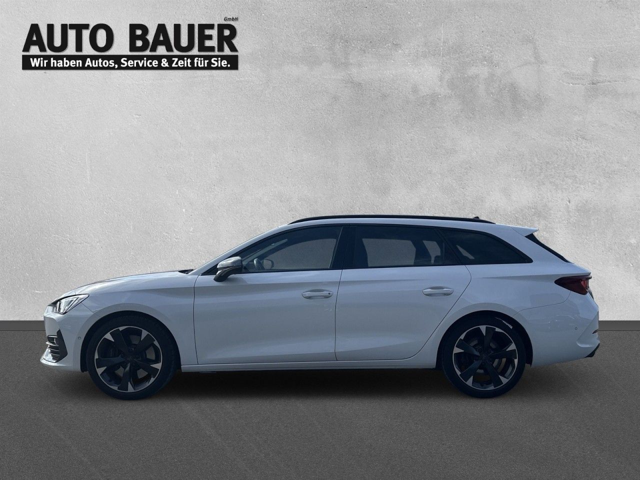Fahrzeugabbildung CUPRA Leon Sportstourer 2.0 TSI 245 PS DSG - mit KI generiert/bearbeitet
