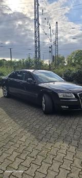 Audi A8 4.2 Benzin - gebrauchte Audi A8 aus dem Jahr 2009