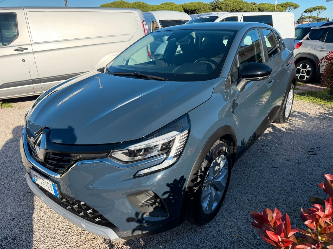 Other Renault Captur Full Hybrid E-Tech 145 CV Enginee imagem 2