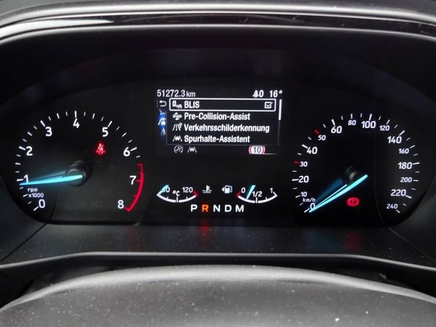 Fahrzeugabbildung Ford Focus 1,5 EcoBoost ST-Line Navi AHK