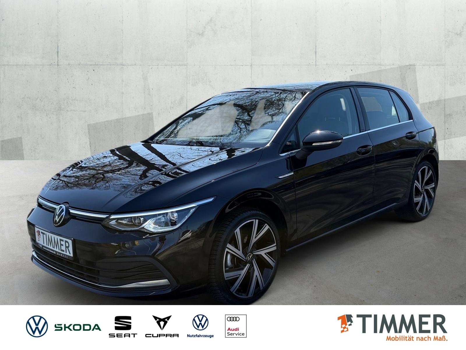 Volkswagen Golf VIII 1.5 eTSI DSG STYLE +AHK +LED +ACC +RKA