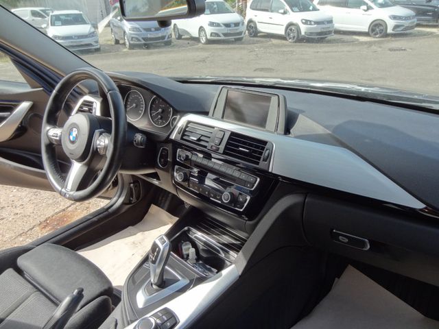 Fahrzeugabbildung BMW 318i Sport Line/1.Hd/70TKM/SitzH/PDC/