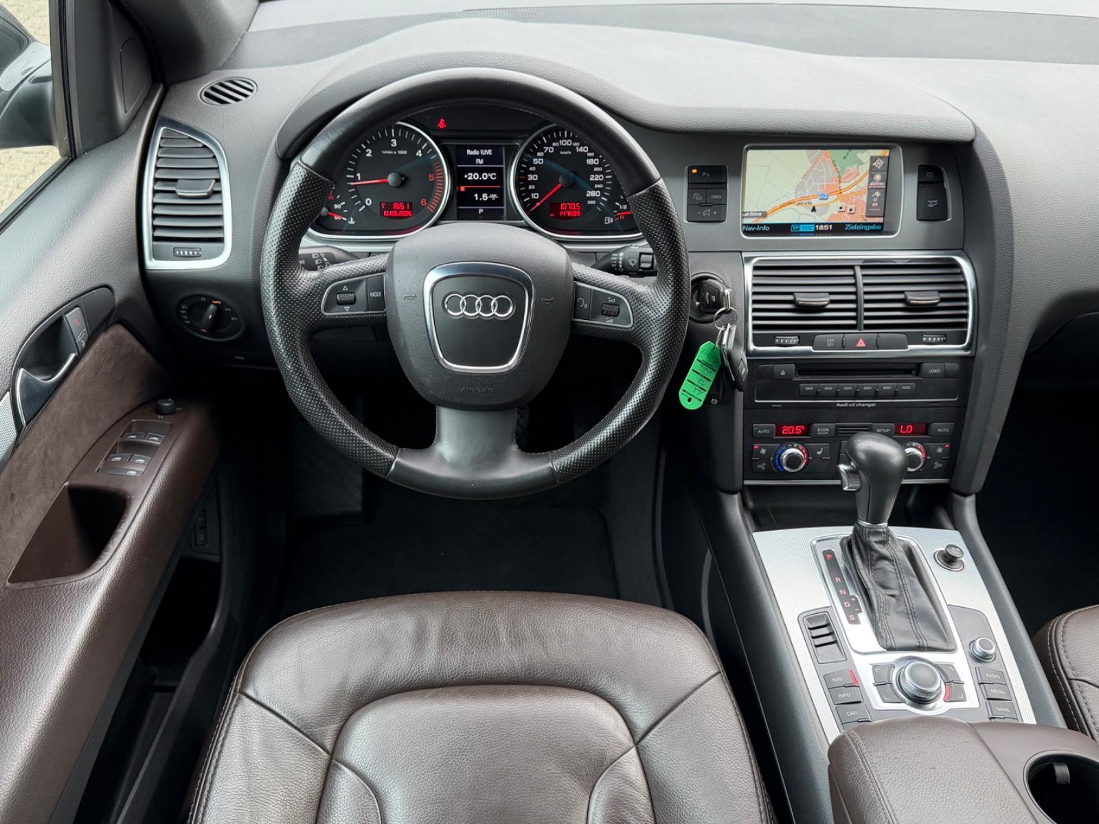 Audi Q7 3.0 TDI V6 240ch quattro Tiptronic Cuir Chauffage stationnaire Caméra Xénon GPS Attelage Sièges chauffants