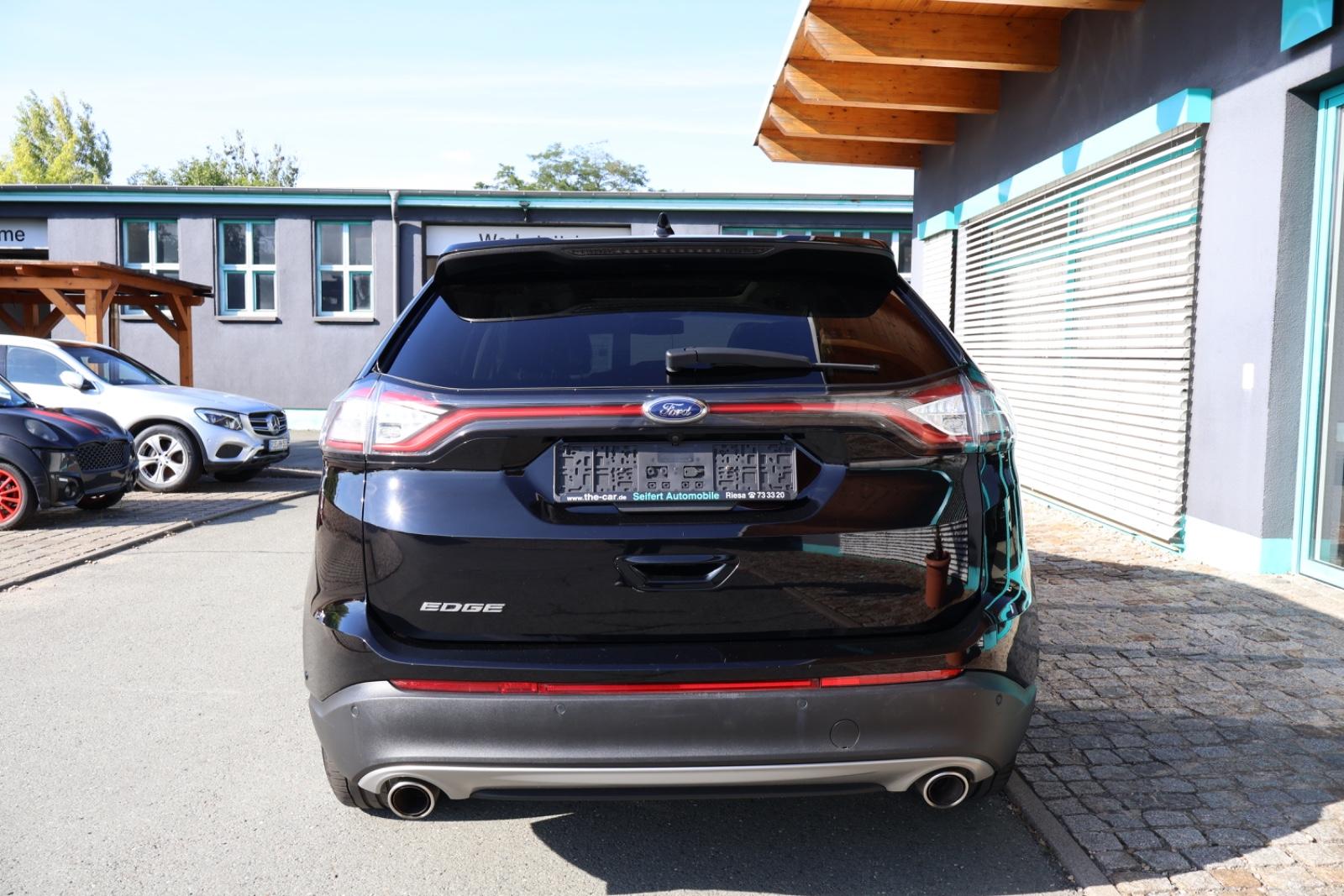 Ford Edge Titanium 4x4 LED/SHZ/NAV/TEMP