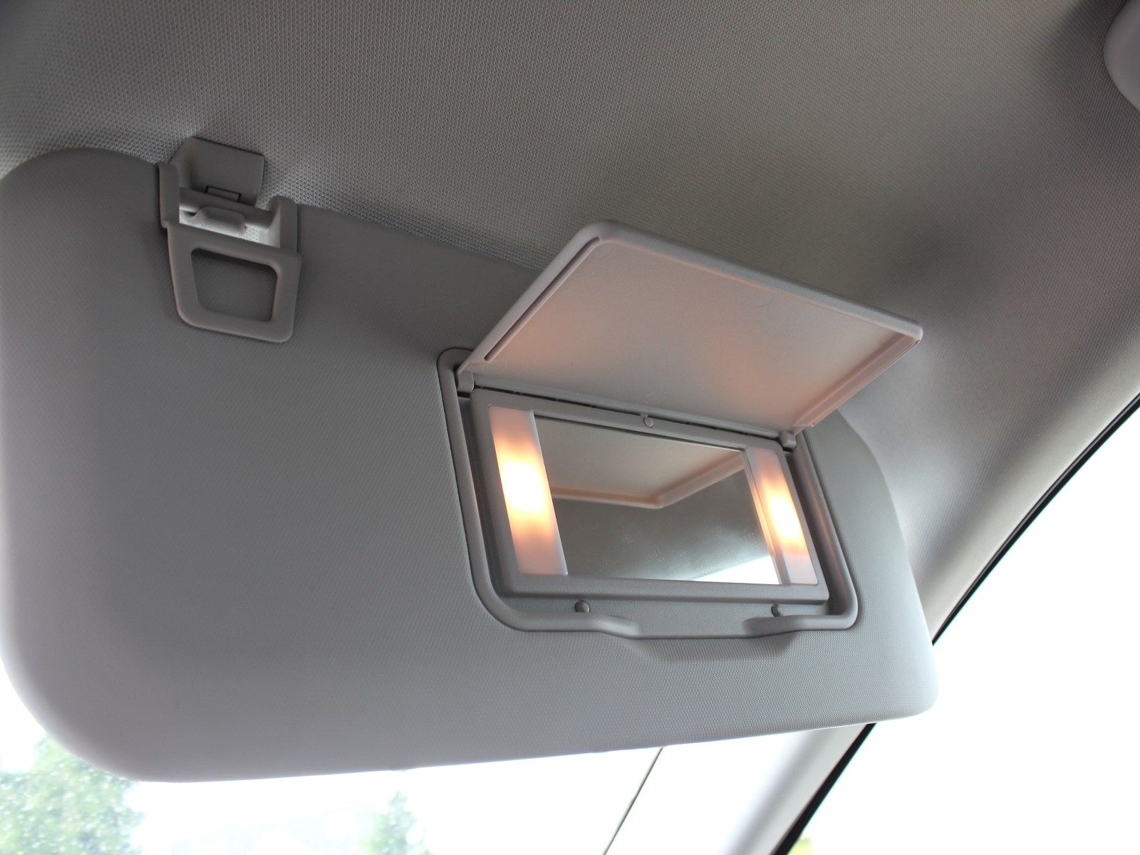 Fahrzeugabbildung Ford Kuga Plug-In Hybrid Titanium X 2,5 Duratec