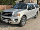 Ford Expedition - Ford: Firmenfahrzeug