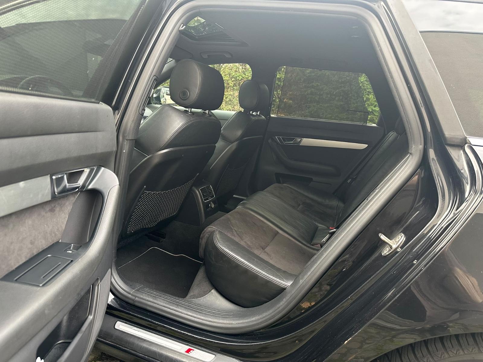 Audi Quattro 2011 — photo 12