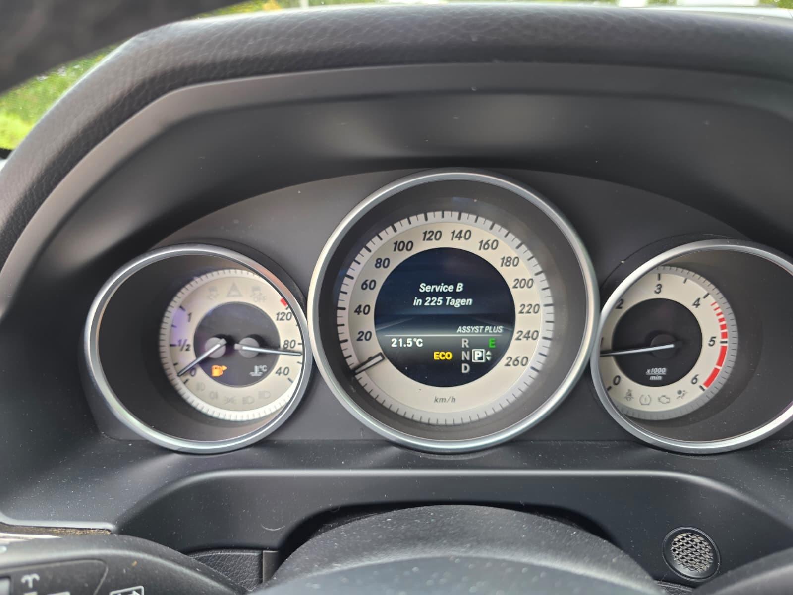 Mercedes-Benz E 200T-Modell BlueTec  Avantgarde Scheckheft