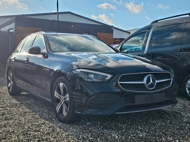 Mercedes-Benz C 220 d T Autom. / 879