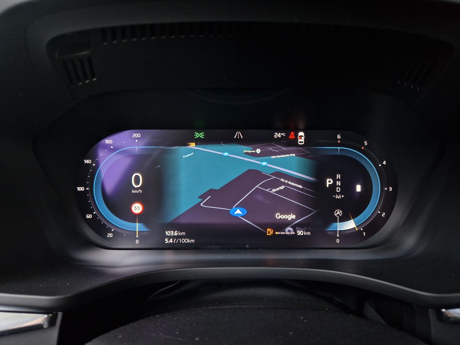 Fahrzeugabbildung Volvo XC60 Momentum Pro 2WD PANO H/K LED
