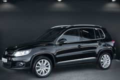 VW Tiguan 2.0 TDI BMT Lounge Sport & Style 4Motion
